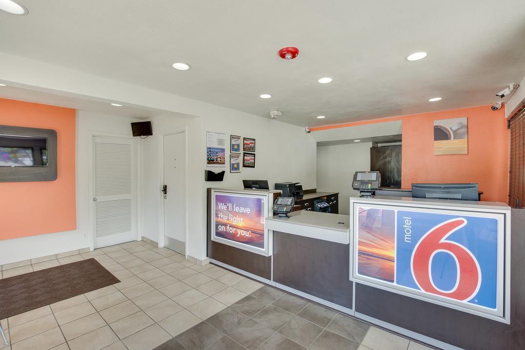 Motel 6-Columbus, Oh - West Esterno foto