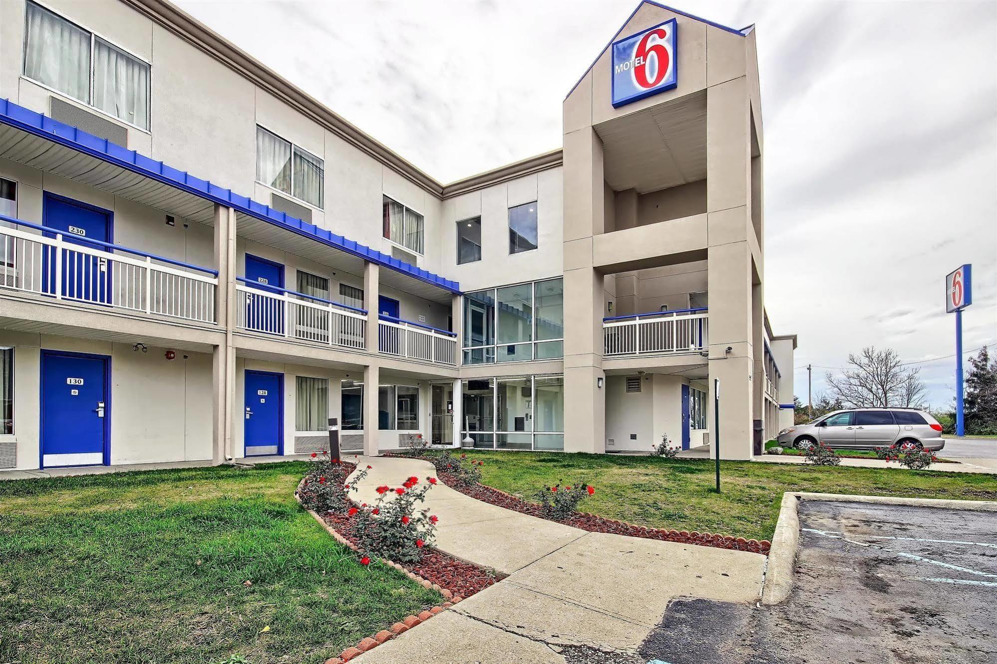Motel 6-Columbus, Oh - West Esterno foto